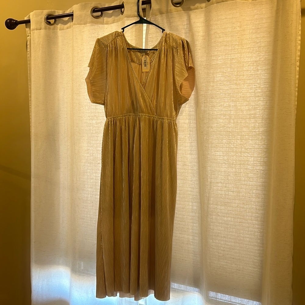 SEE & BE SEEN maxi dress
